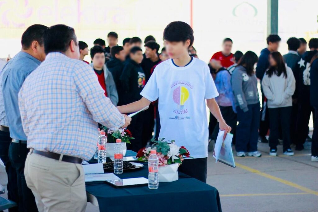 Concluye SSPM proyecto “Iluminando Mentes” enfocado en la prevención juvenil

