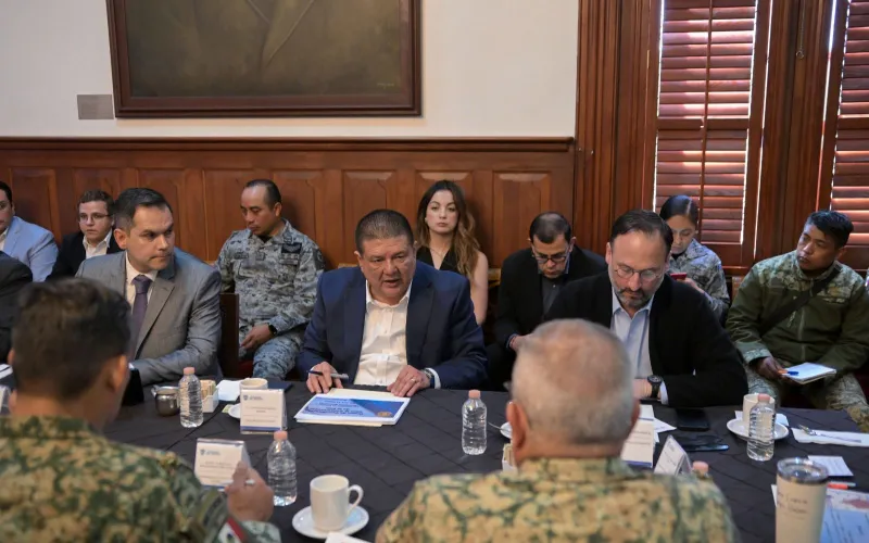 Maru Campos encabeza sesión de la Mesa de Seguridad
