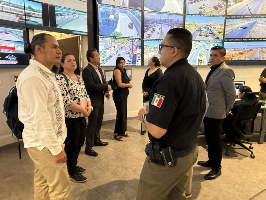 Presenta Gilberto Loya Plataforma Centinela a representantes de la Embajada de Canadá en Ciudad Juárez
