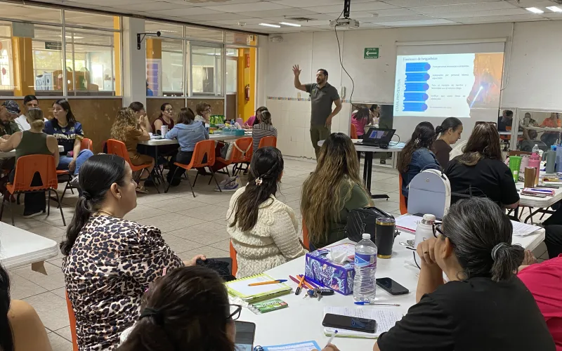 Certifican a 398 agentes educativas de Educación Inicial como brigadistas multifuncionales