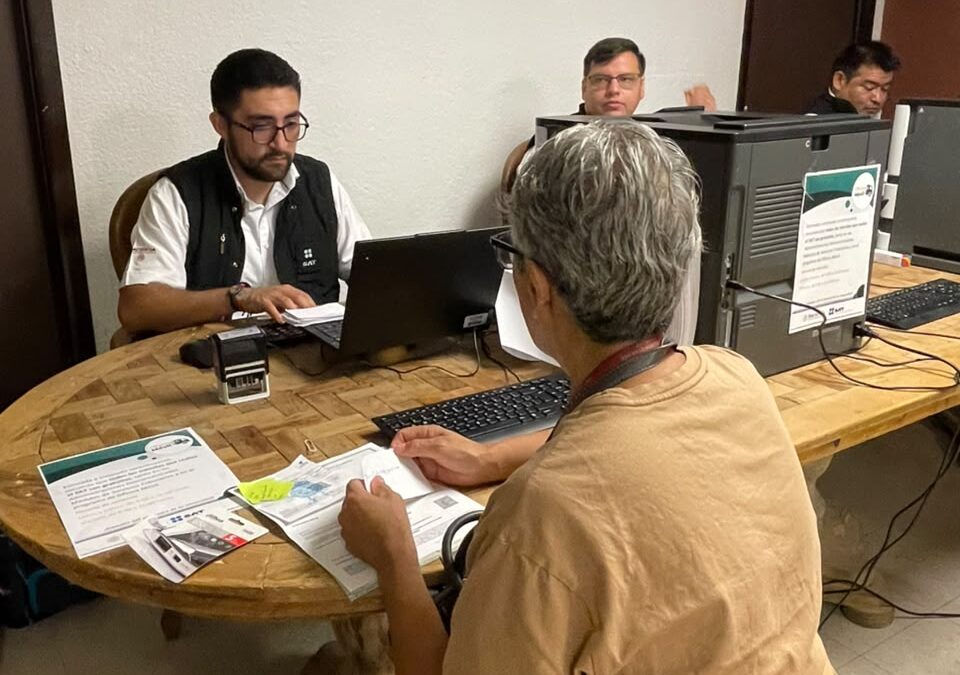 Responden ciudadanos a jornada del SAT en Atención Ciudadana del Suroriente