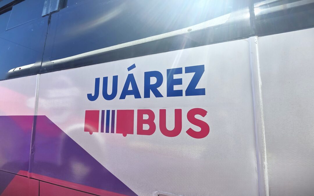 Continúa servicio de credencialización del CAM Móvil del JuárezBus en la UACJ por regreso a clases