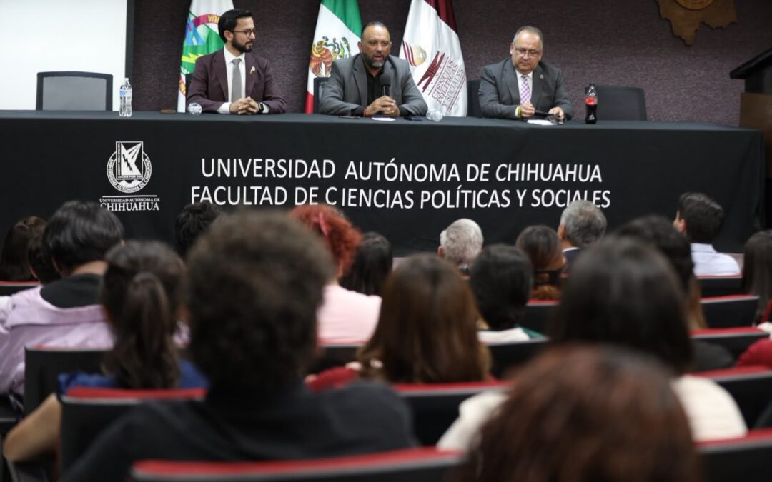 Héctor Rafael Ortiz Orpinel refrenda apoyo del Municipio a la educación durante bienvenida a estudiantes de la UACH