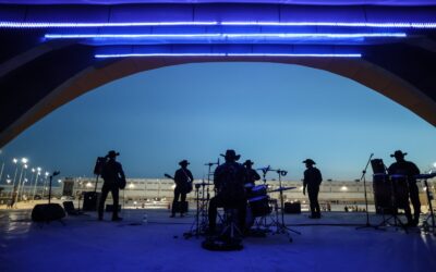 Disfrutan familias del suroriente presentación de Herencia de Juárez