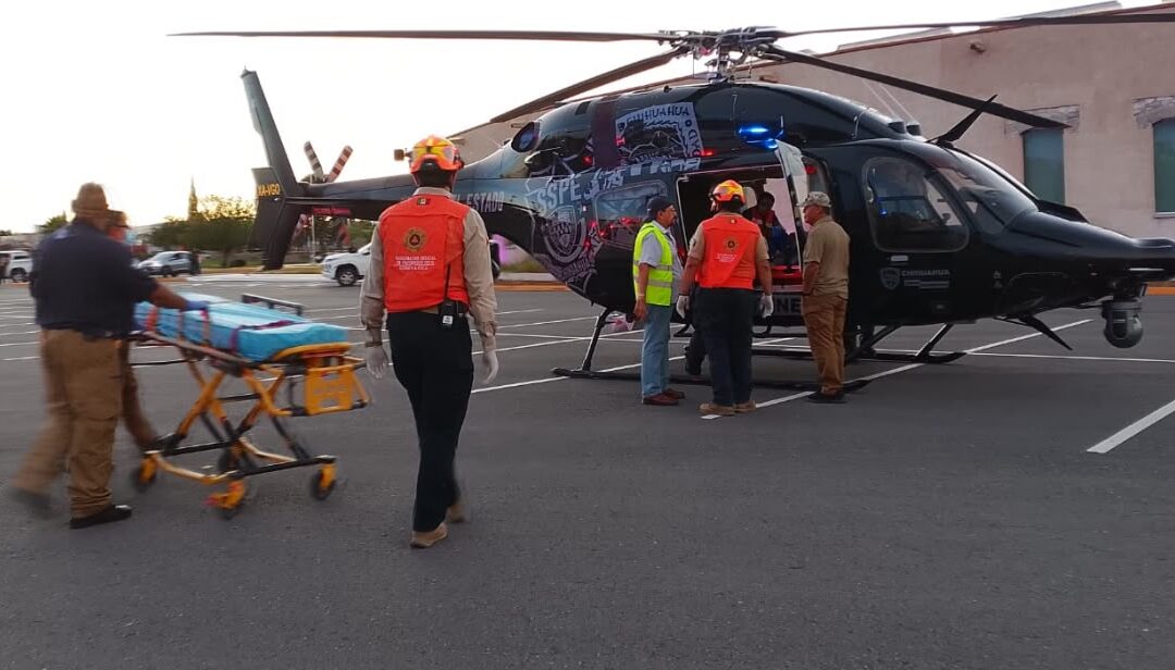 Despliegan traslado aeromédico para adolescente de 14 años que cayó en un barranco en Chínipas