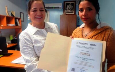 Aprende a leer y escribir a sus 24 años gracias al ICHEA