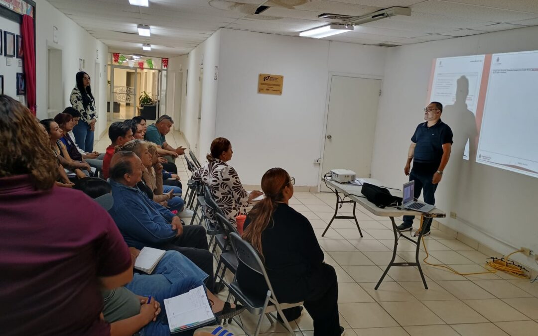 Capacitan en el programa de Presupuesto Participativo a comités vecinales