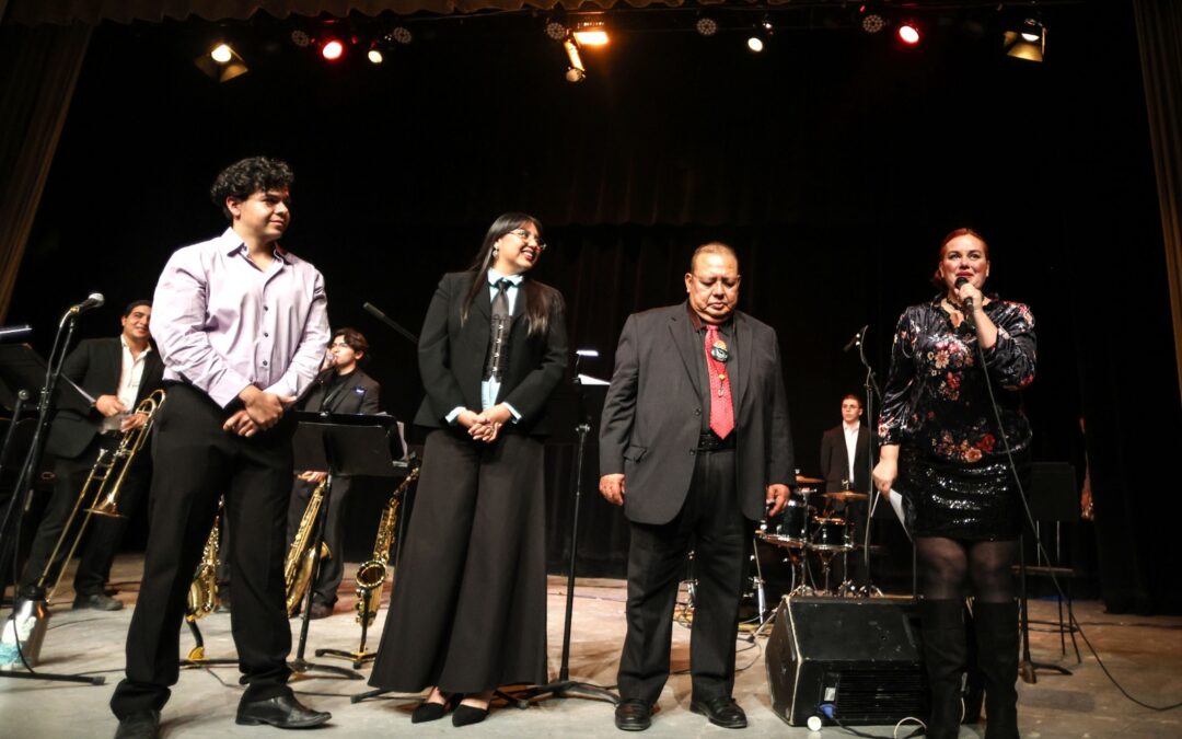 Fortunato Pérez y su banda cierran el Festival Internacional de Jazz con homenaje a su trayectoria