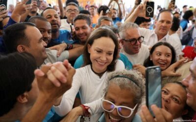 El regreso de Machado agita la transición política en Venezuela