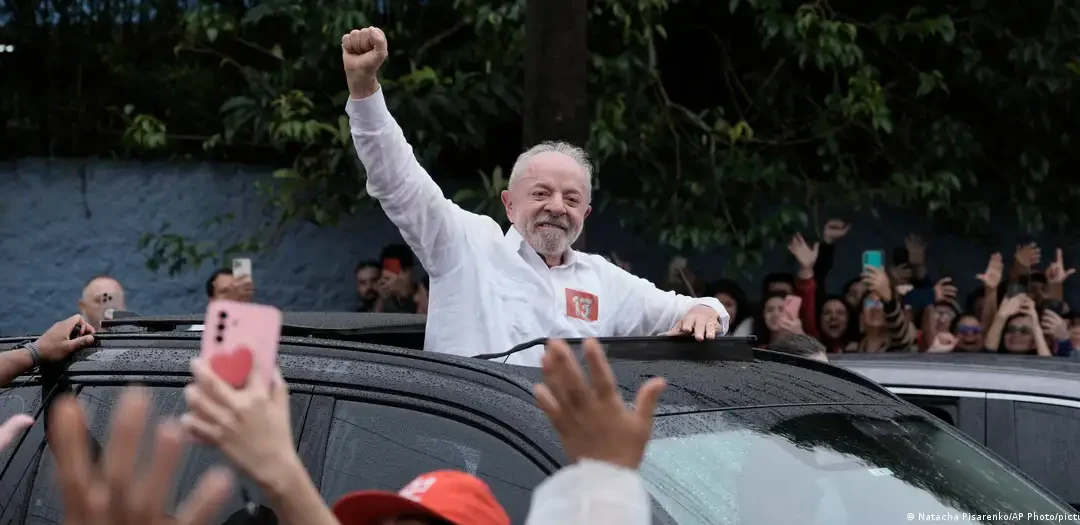Lula gana un cuarto mandato en Brasil contra Bolsonaro